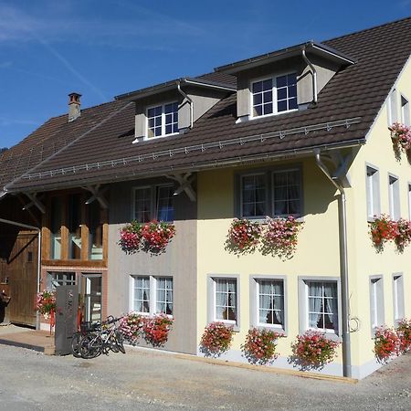 Gastehaus Zum Tulpenbaum Bed & Breakfast Turbenthal Dış mekan fotoğraf